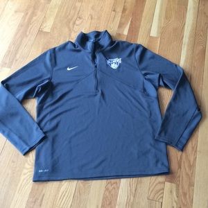 Dri Fit Sportswear gray men’s top size large